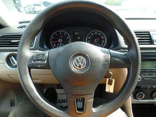 2015 Volkswagen Passat 4dr Sdn 1 8T Manual S - - by for sale in Carroll, OH – photo 19