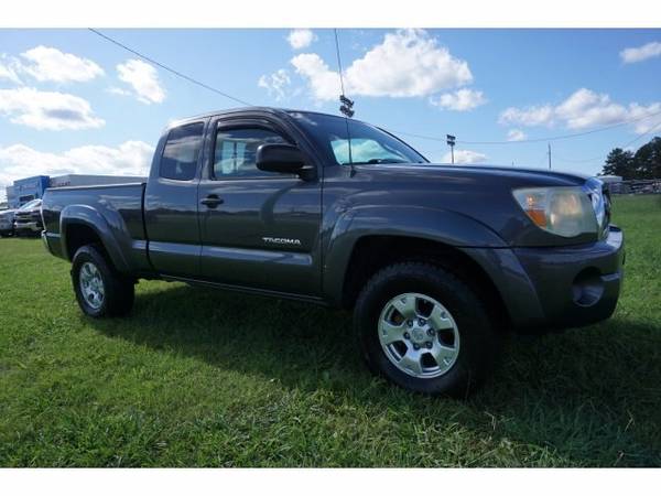 2010 Toyota Tacoma Base - cars & trucks - by dealer - vehicle... for sale in Brownsville, TN – photo 3