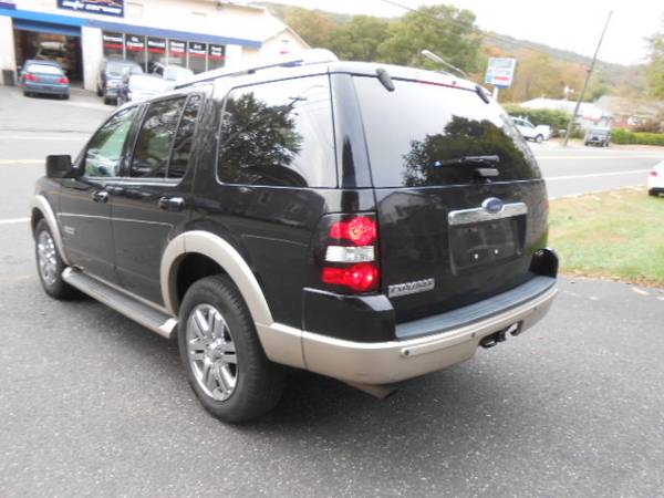 2006 Ford Explorer Eddie Bauer Navigation DVD Leather 3rd Row - cars... for sale in Seymour, NY – photo 6