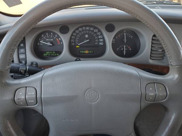 2002 Buick Lesabre!! 3800 Motor!! Leather!! ONE OWNER!! Very NICE!!... for sale in Freeport, IL – photo 14