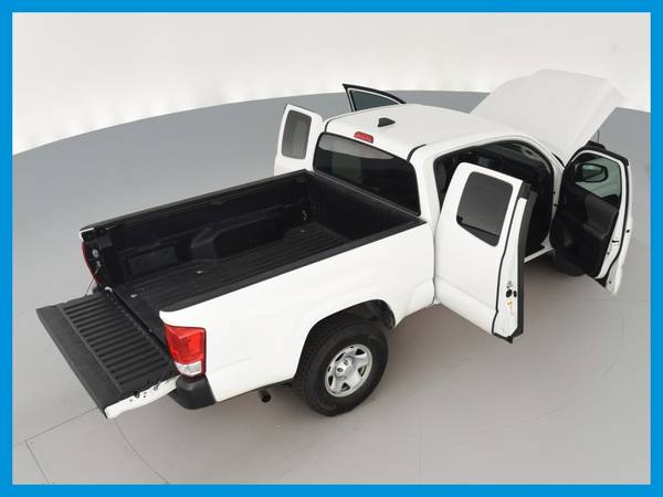 2017 Toyota Tacoma Access Cab SR Pickup 4D 6 ft pickup White for sale in Monterey, CA – photo 19