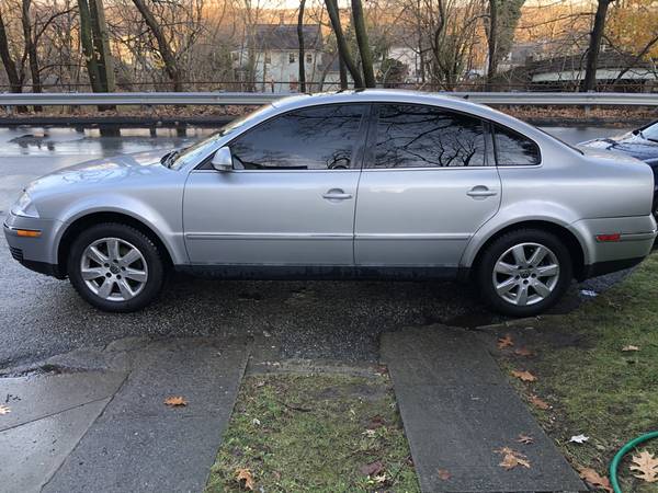 05 VW PASSAT 4 MOTION!! - cars & trucks - by owner - vehicle... for sale in Derby, CT – photo 3