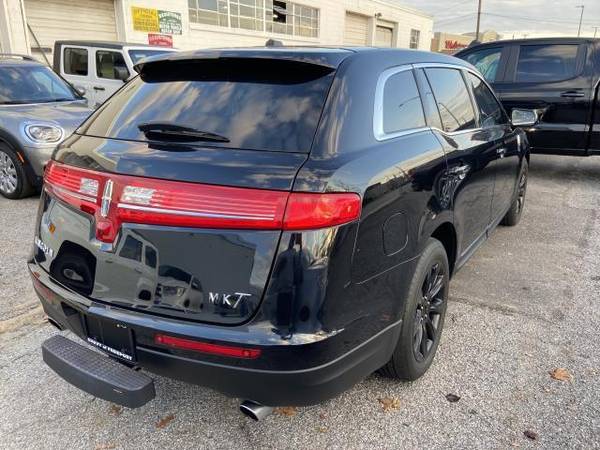 2018 LINCOLN MKT - - cars & trucks - by dealer - vehicle automotive... for sale in Freeport, NY – photo 3