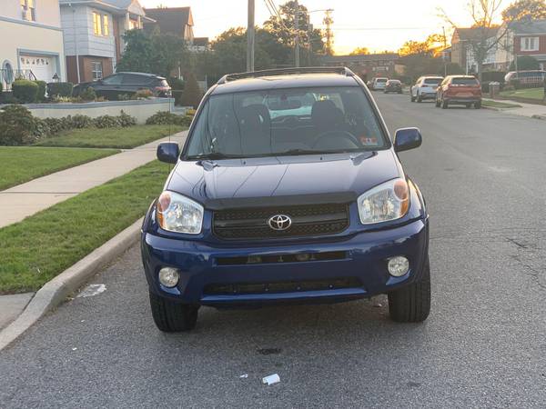 2004 Toyota RAV4 L 4x4 perfect condotion blue-black for sale in Lawrence, NY – photo 18