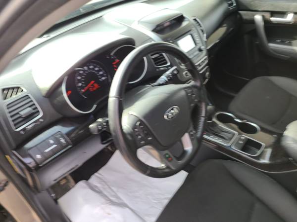 2014 Kia Sorento LX AWD 130K One Owner, No Accidents, Heated Seats for sale in Oswego, NY – photo 8