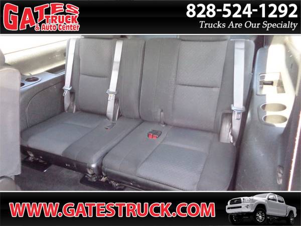 2012 Chevrolet Suburban 1500 LS 4WD V8 White - - by for sale in Franklin, NC – photo 12