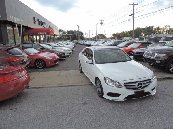 2014 Mercedes-Benz E 350 4MATIC Luxury Sedan **Guaranteed Credit... for sale in Inwood, NY – photo 23