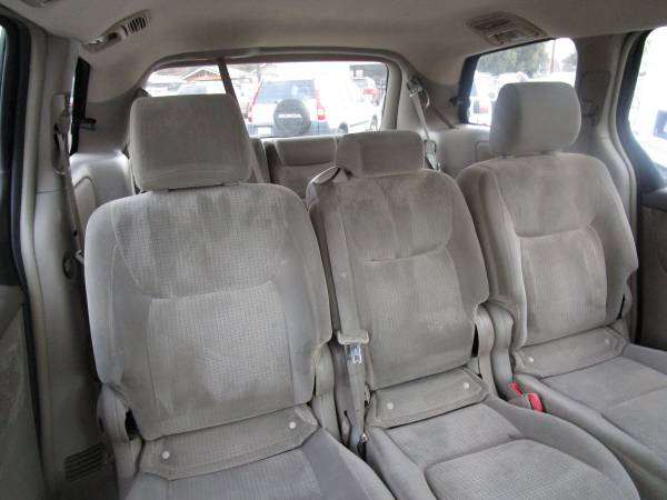 XXXXX 2007 Toyota Sienna LE / 1 OWNER Clean TITLE Excellent... for sale in Fresno, CA – photo 15