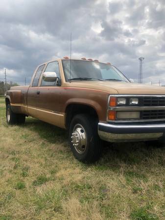 1989 Chevy Dually 454 FI - ext cab - 2DR 2WD Auto/AC PWPL 93 000 for sale in Carbondale, IL – photo 3