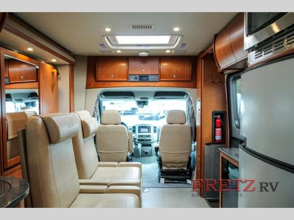 2016 Leisure Travel Unity U24MB for sale in Souderton, PA – photo 12