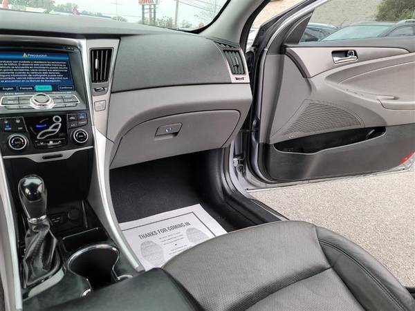 2014 HYUNDAI SONATA HYBRID Limited $995 Down Payment - cars & trucks... for sale in Temple Hills, District Of Columbia – photo 17