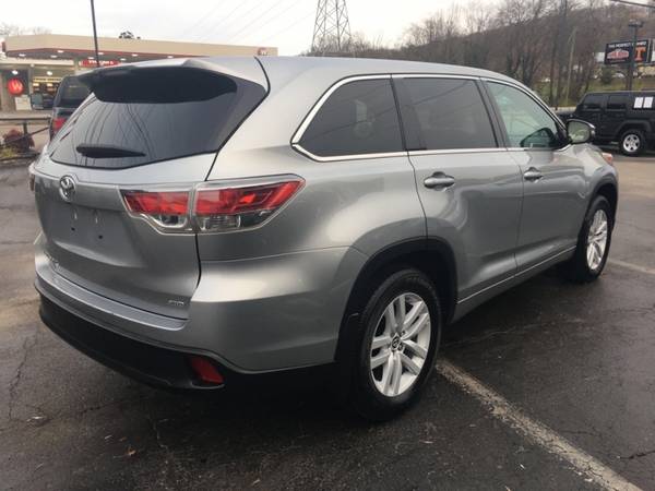 2016 Toyota Highlander AWD 3rd Row Lets Trade Text Offers Text Offe... for sale in Knoxville, TN – photo 3