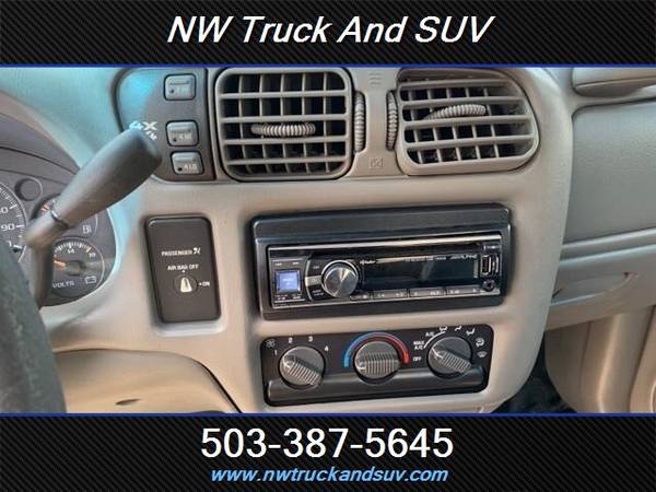 2001 Chevy S10 4x4 Xtended Cab Pick Up 4wd 4.3L V6 5SP Manual for sale in Milwaukee, OR – photo 10