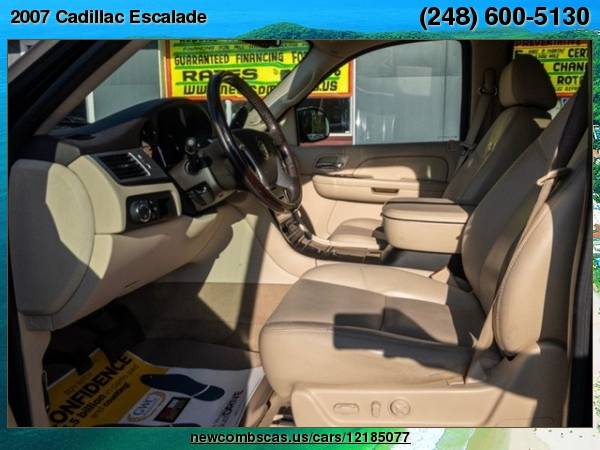 2007 Cadillac Escalade Base All Credit Approved! for sale in Auburn Hills, MI – photo 8