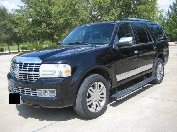 2008 Lincoln Navigator Drives Great - cars & trucks - by owner -... for sale in Lewisville, TX – photo 3