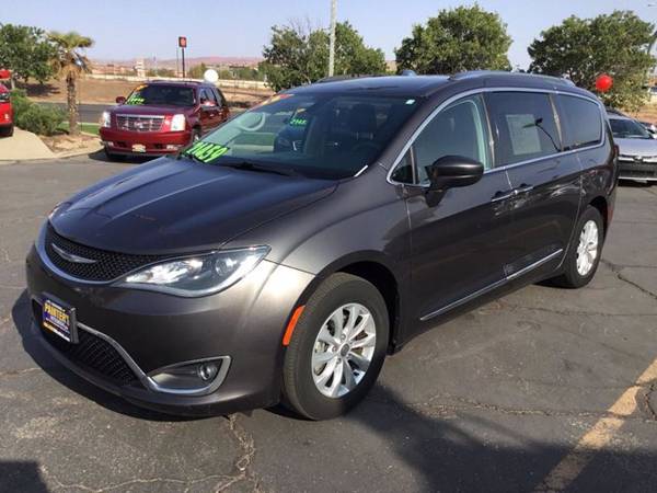2018 Chrysler Pacifica Touring L - cars & trucks - by dealer -... for sale in Saint George, UT – photo 3