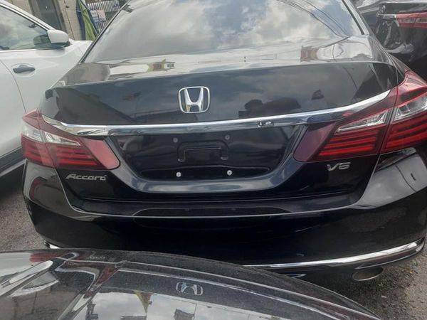 2017 Honda Accord EX L V6 4dr Sedan - In House Financing Available! for sale in NEW YORK, NY – photo 15