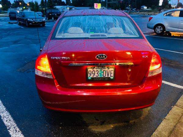 Beautiful 1 OWNER 2008 Kia spectra. Perfect condition priced to sell for sale in Vancouver, OR – photo 6