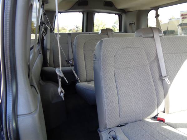 2011 CHEVROLET EXPRESS LT 3500 EXT. 15-PASSENGER! WITH ONLY 70K MILES! for sale in PALMYRA, NJ – photo 23
