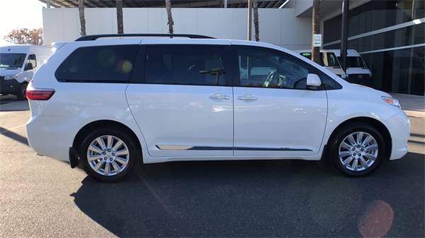 2017 Toyota Sienna XLE Premium - cars & trucks - by dealer - vehicle... for sale in Fresno, CA – photo 3