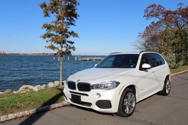 2015 BMW X5 AWD M-Pkg - cars & trucks - by dealer - vehicle... for sale in Great Neck, NY – photo 3