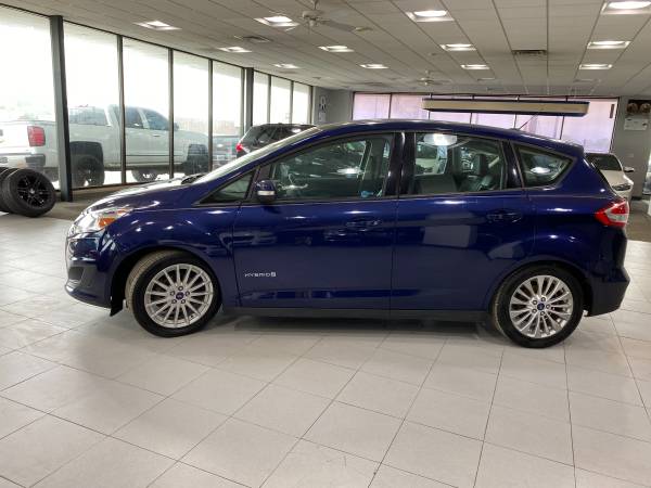 2017 Ford C-MAX Hybrid SE - - by dealer - vehicle for sale in Springfield, IL – photo 4