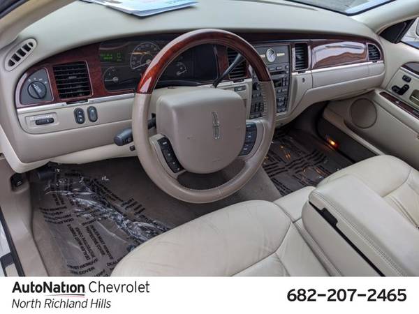 2005 Lincoln Town Car Signature Limited SKU:5Y663702 Sedan - cars &... for sale in North Richland Hills, TX – photo 11