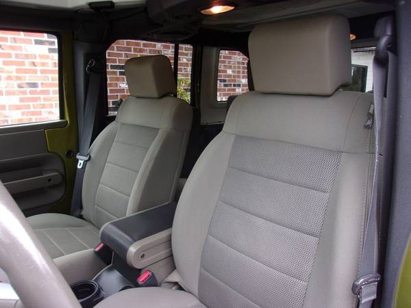 2008 Jeep Wrangler Unlimited Sahara 4x4, 127k Miles, Auto, Green, Nice for sale in Franklin, VT – photo 9