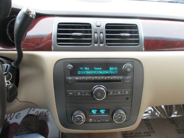 REMOTE START! NICE TIRES! 2008 BUICK LUCERNE CX - - by for sale in Foley, MN – photo 20