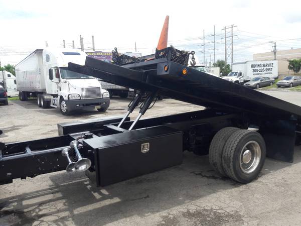 Towing Truck for sale in Opa-Locka, FL – photo 9
