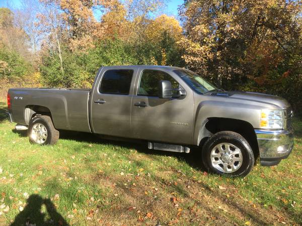 2013 Chevrolet 3500 HD Duramax Diesel Crew Cab Long Box for sale in Isanti, MN – photo 4