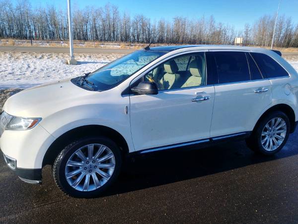 2013 Lincoln MKX AWD, Pano-roof Nav Push button start, 3.7L,... for sale in Missoula, MT – photo 3