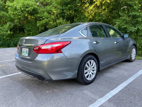 2016 Nissan Altima - 49,500 miles, Backup Camera, Push Button Start... for sale in Jackson, TN – photo 5