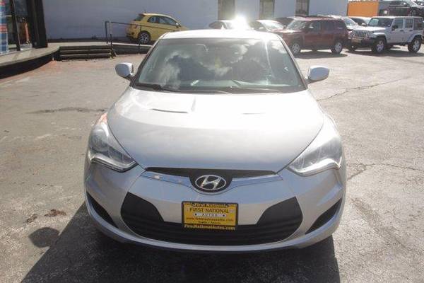 2012 Hyundai Veloster with Gray Int HABLAMOS ESPANOL! - cars & for sale in Seattle, WA – photo 8