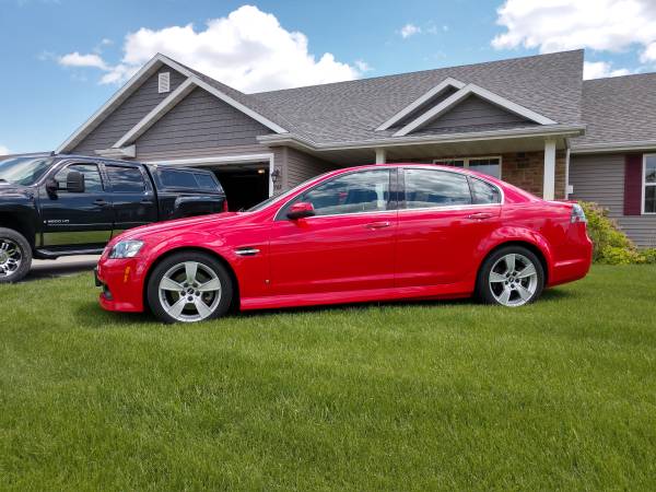 2009 Pontiac G8 GT LOW MILES LIQUID RED for sale in Neenah, WI