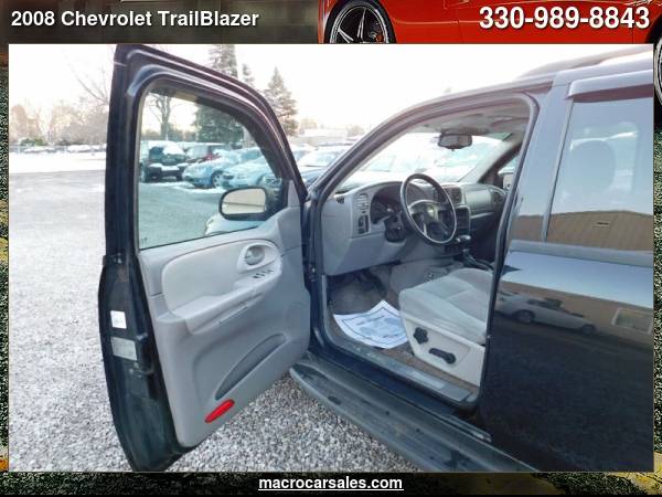 2008 CHEVROLET TRAILBLAZER LS FLEET1 4X4 4DR SUV with - cars &... for sale in Akron, OH – photo 11