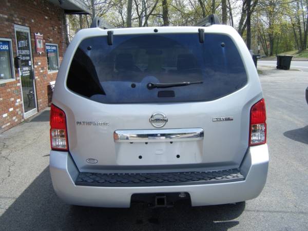 2011 Nissan Pathfinder Silver Edition 4WD - - by for sale in Lowell, MA – photo 6