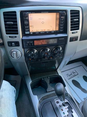 2004 toyota 4 runner v8 4x4 - cars & trucks - by owner - vehicle... for sale in Tupelo, MS – photo 9