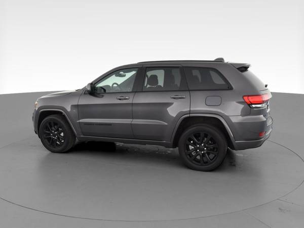 2019 Jeep Grand Cherokee Upland Sport Utility 4D suv Gray - FINANCE... for sale in Knoxville, TN – photo 6