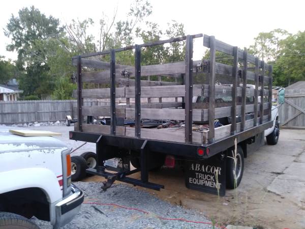 1998 GMC 3500 12' Stakebed for sale in Montgomery, AL – photo 2