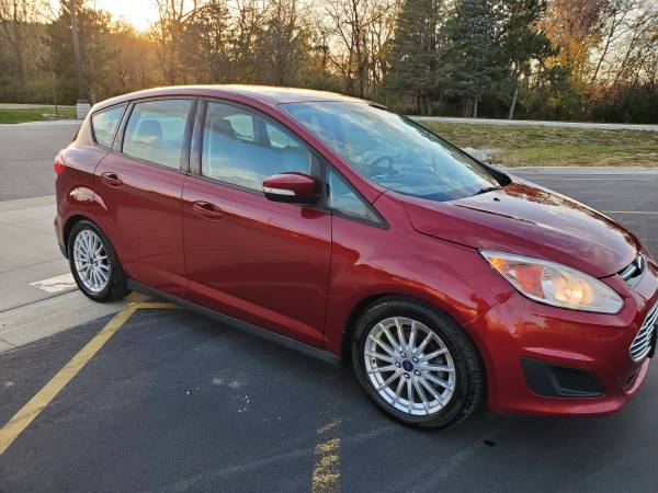 2013 Ford C-Max Hybrid SE - cars & trucks - by owner - vehicle... for sale in Rochester, MN – photo 9