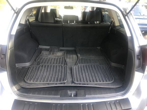 2012 Subaru Outback Limited AWD Wagon Leather Loaded Moonroof 2... for sale in Bend, OR – photo 15