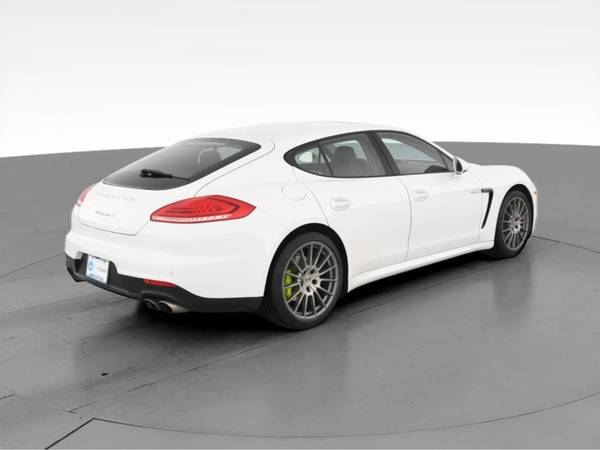 2014 Porsche Panamera S E-Hybrid Sedan 4D sedan White - FINANCE... for sale in Toledo, OH – photo 11
