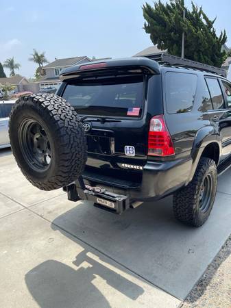 2008 Toyota 4Runner Limited 4x4 V8 for sale in Huntington Beach, CA – photo 3