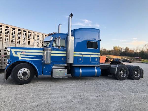 2003 Peterbilt / Price OBO for sale in Luxemburg, WI – photo 2