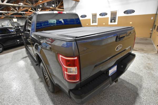 2018 Ford F-150 XLT 4WD SuperCrew 5 5 Box - - by for sale in Chicago, IL – photo 8