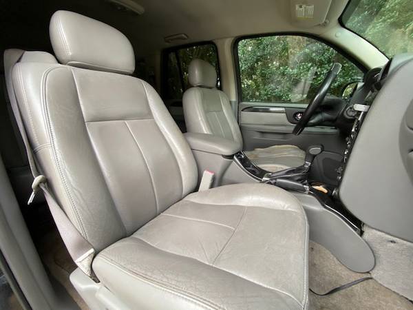 2007 GMC Envoy - MUST SEE - Priced GREAT! 3995 OBO! Clean title for sale in Lake Mary, FL – photo 14
