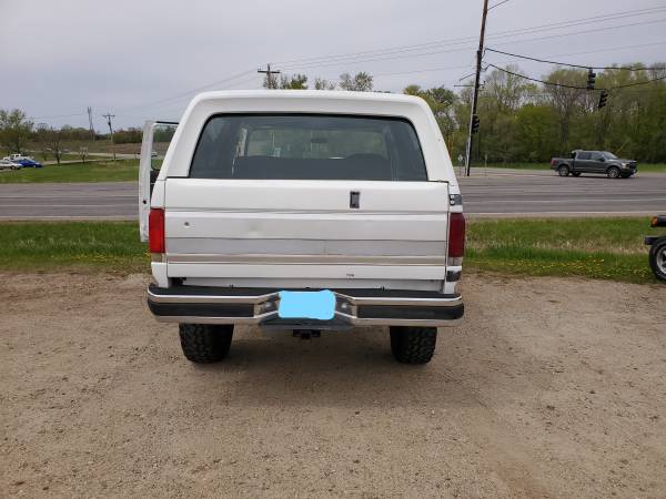 1989 Ford Bronco XLT for sale in Albertville, MN – photo 9