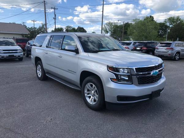 Chevrolet Suburban 4wd LS SUV Used Chevy Truck 8 Passenger Seating for sale in Columbia, SC – photo 4