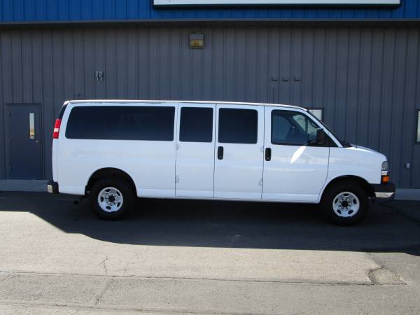2012 Chevrolet Express 15 Passenger RWD 3500 1LT for sale in Fallon, NV – photo 8